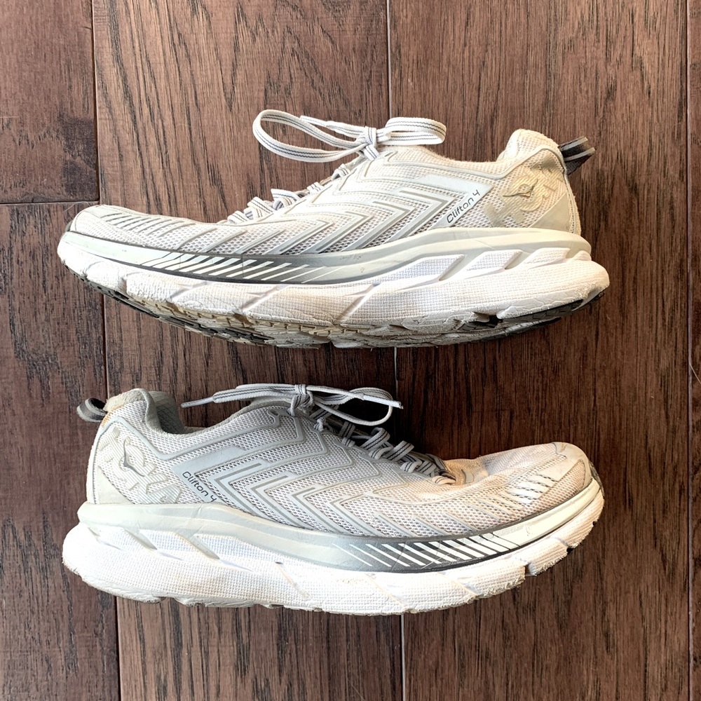 Hoka One One White Clifton 4 running sneakers shoes size 7